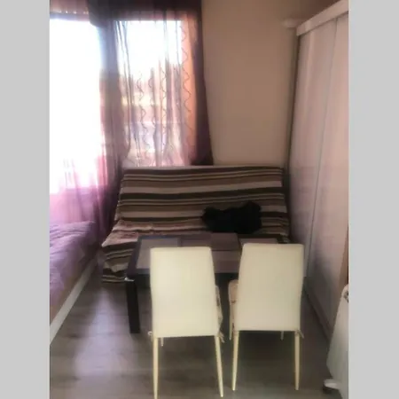 Прекрасный Кондоминиум, Где Есть Бассейн И Сауна Apartament *